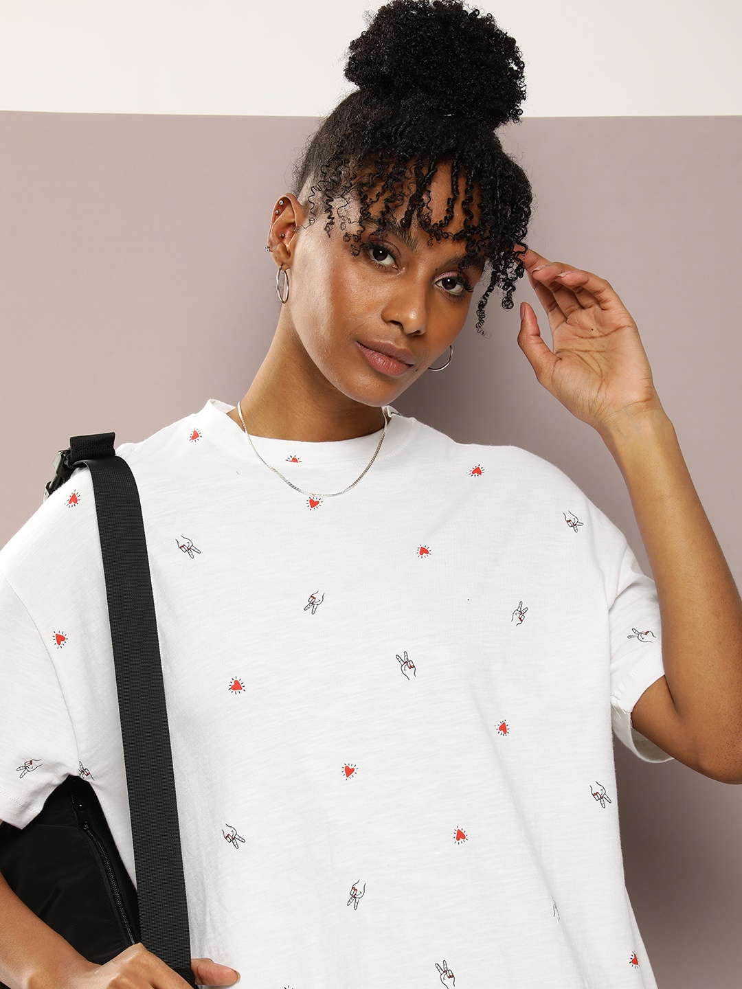

Kook N Keech Women Printed Pure Cotton T-shirt, White