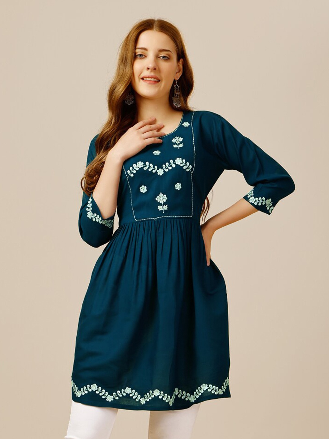 

ARADHNA Floral Embroidered Pleated Empire Longline Top, Blue