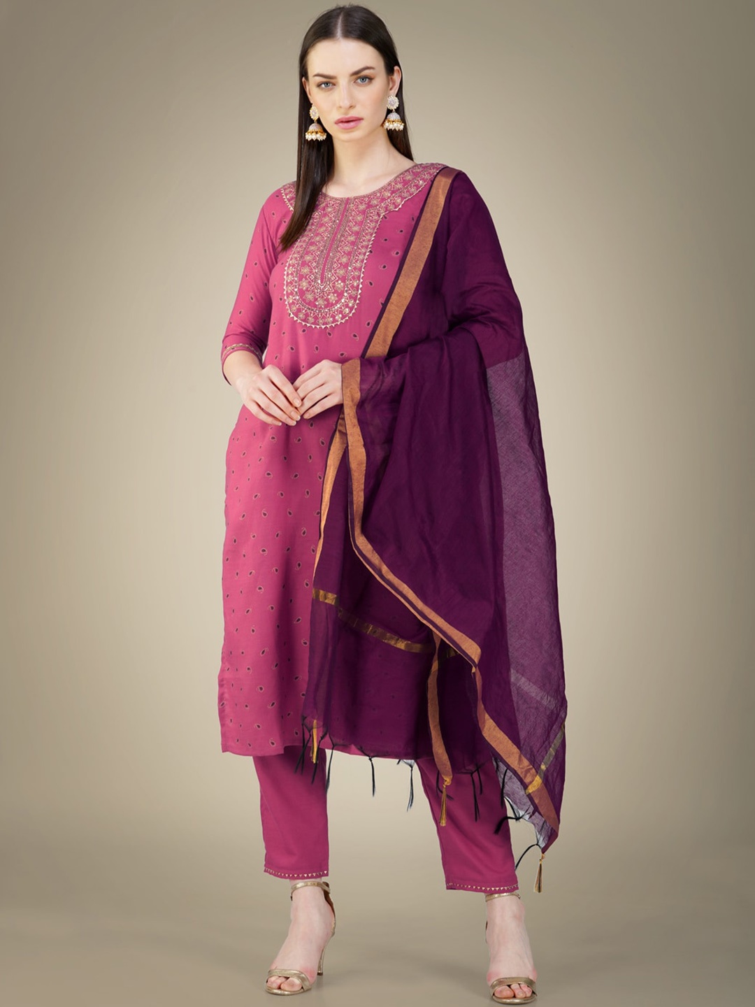 

ARADHNA Ethnic Motifs Embroidered Sequinned Kurta With Churidar & Dupatta, Purple