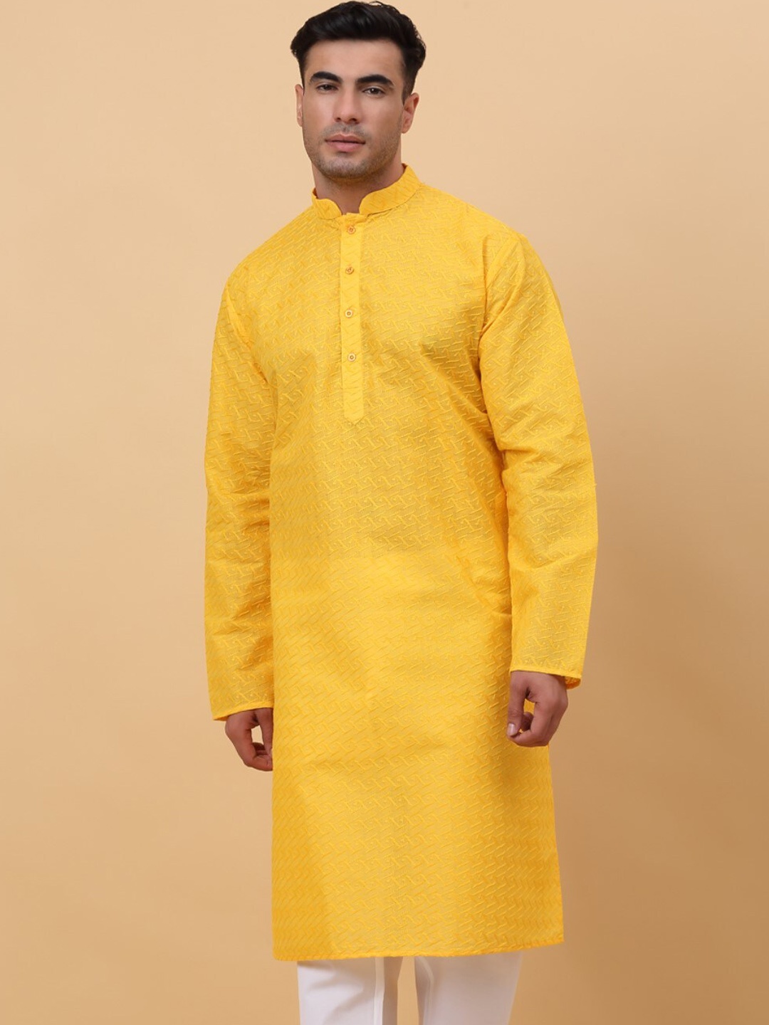 

KRAFT INDIA Ethnic Motifs Embroidered Mandarin Collar Chikankari Kurta, Yellow