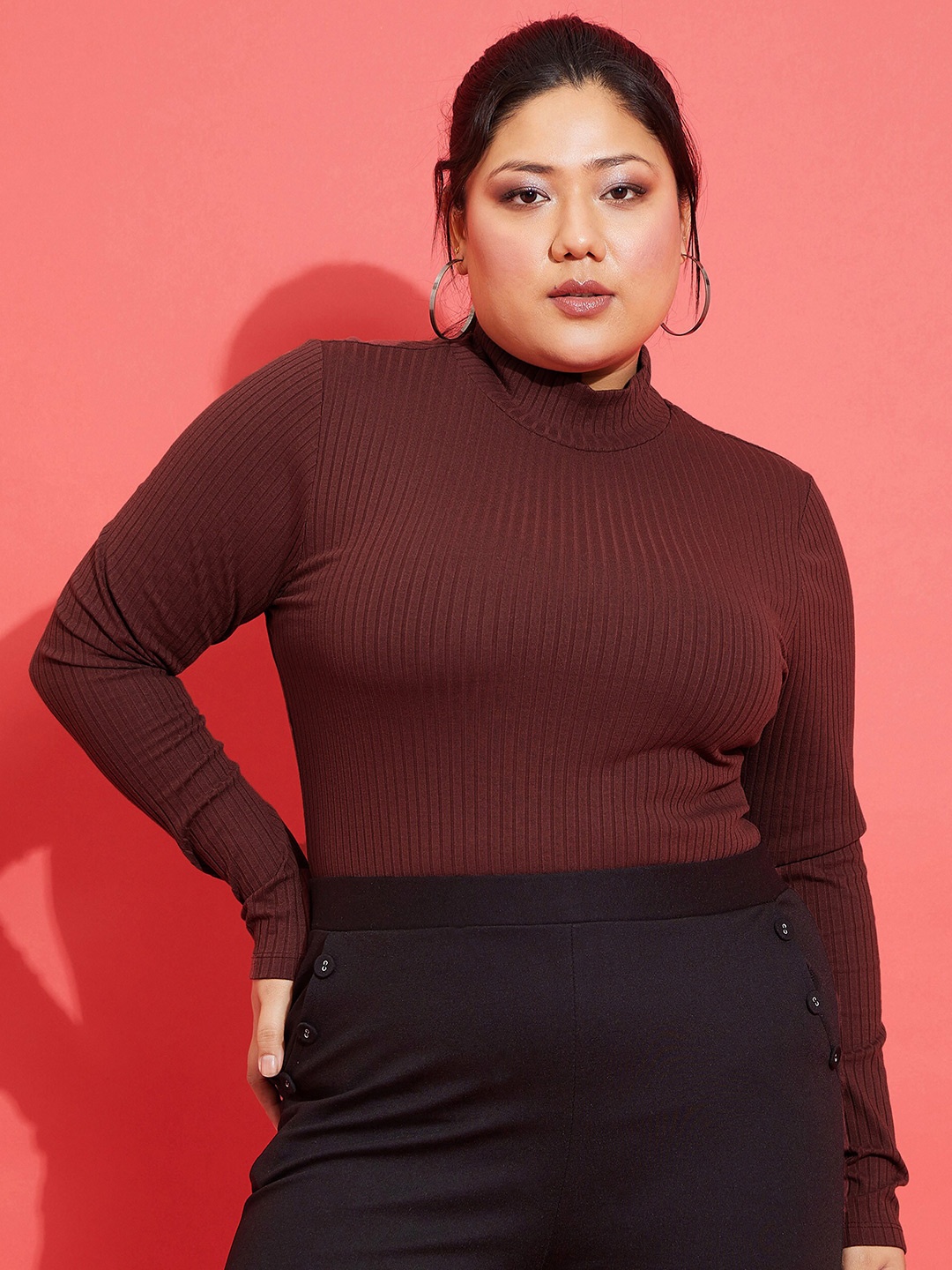 

SASSAFRAS Curve Plus Size High Neck Fitted Top, Brown
