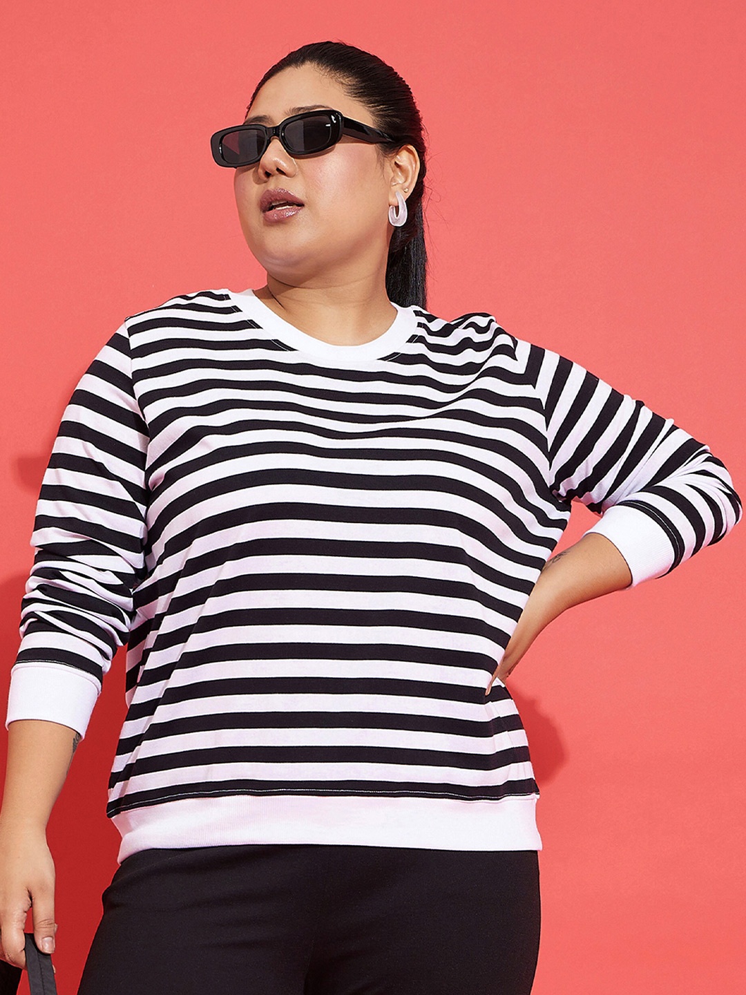 

SASSAFRAS Curve Plus Size Striped Sweatshirt, Black