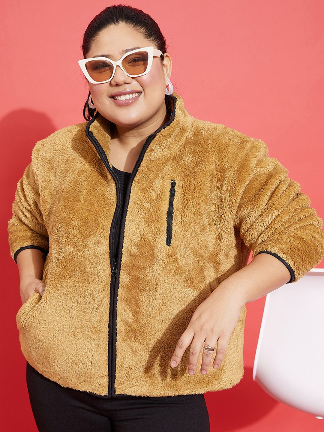 

SASSAFRAS Curve Brown Plus Size Mock Collar Faux Fur Trim Detail Bomber Jacket