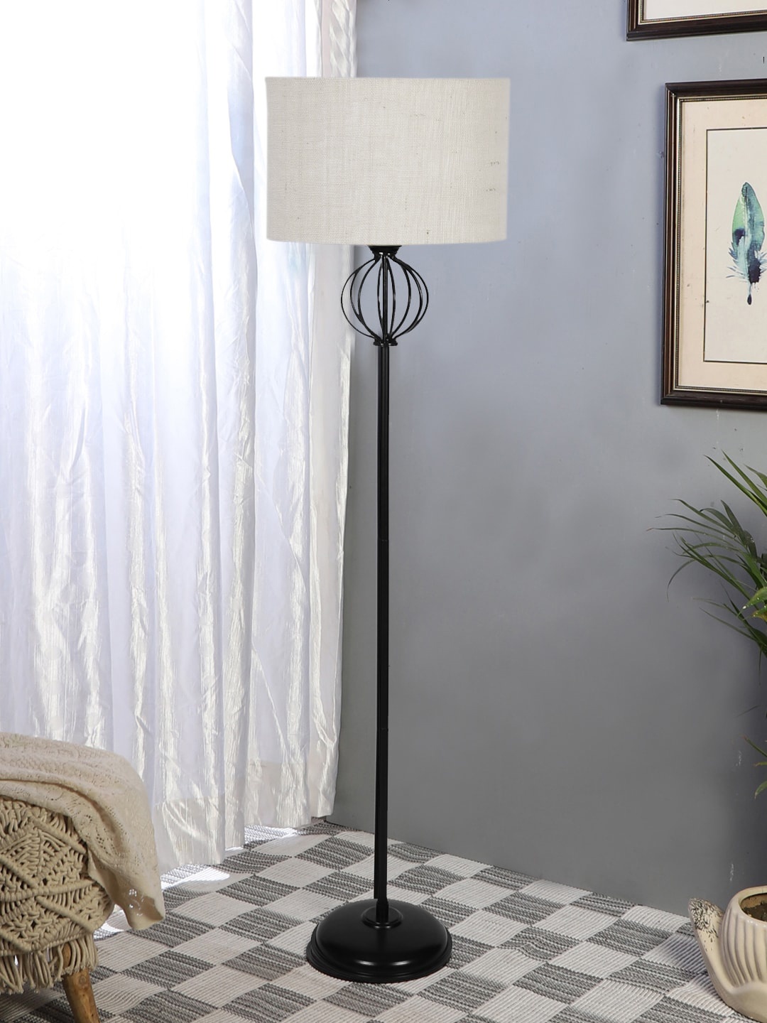 

Devansh White & Black Jute Cylinder Shaped Iron Floor Lamp