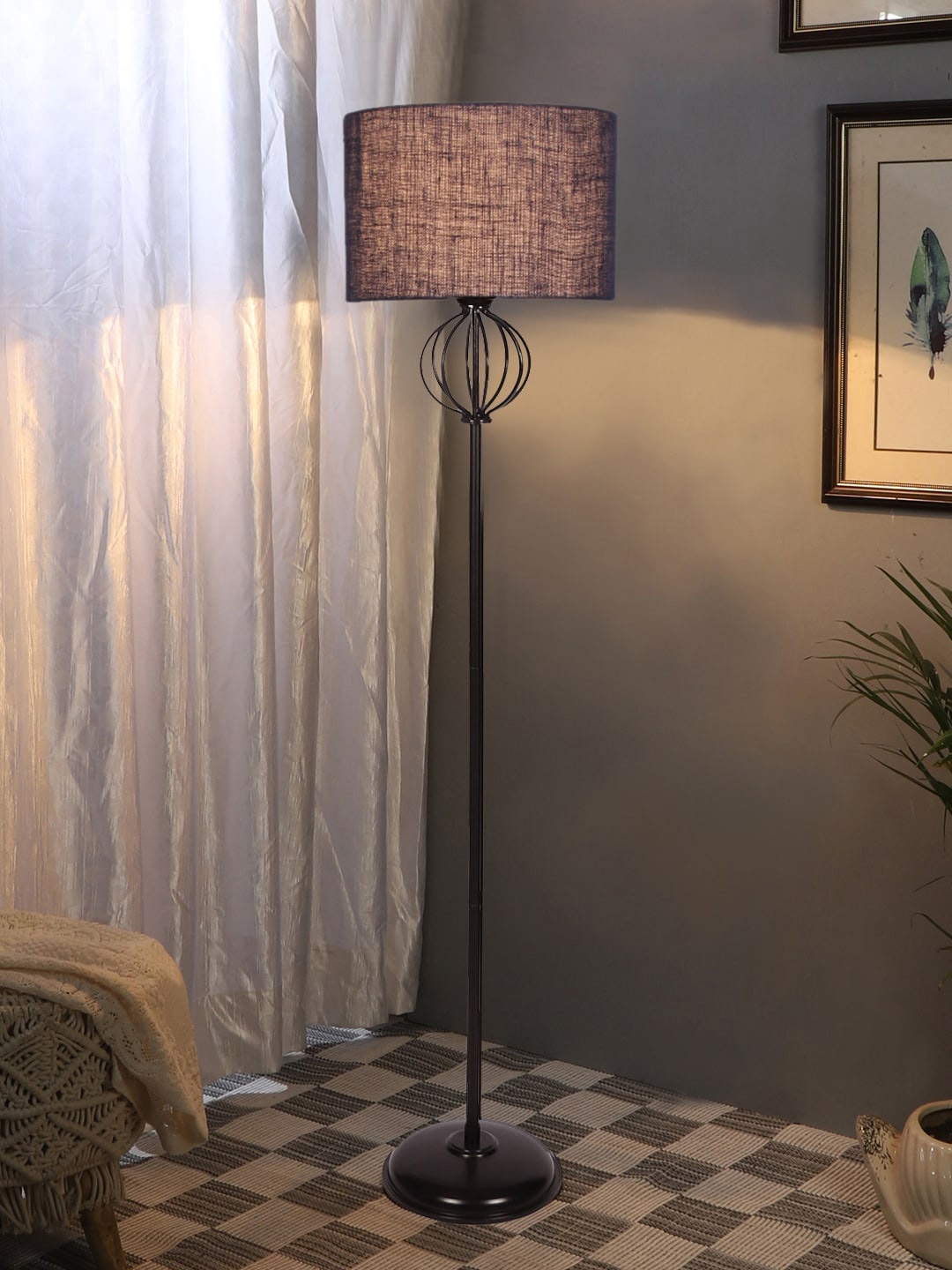 

Devansh Blue & Black Textured Cylinder Shape Floor Lamp