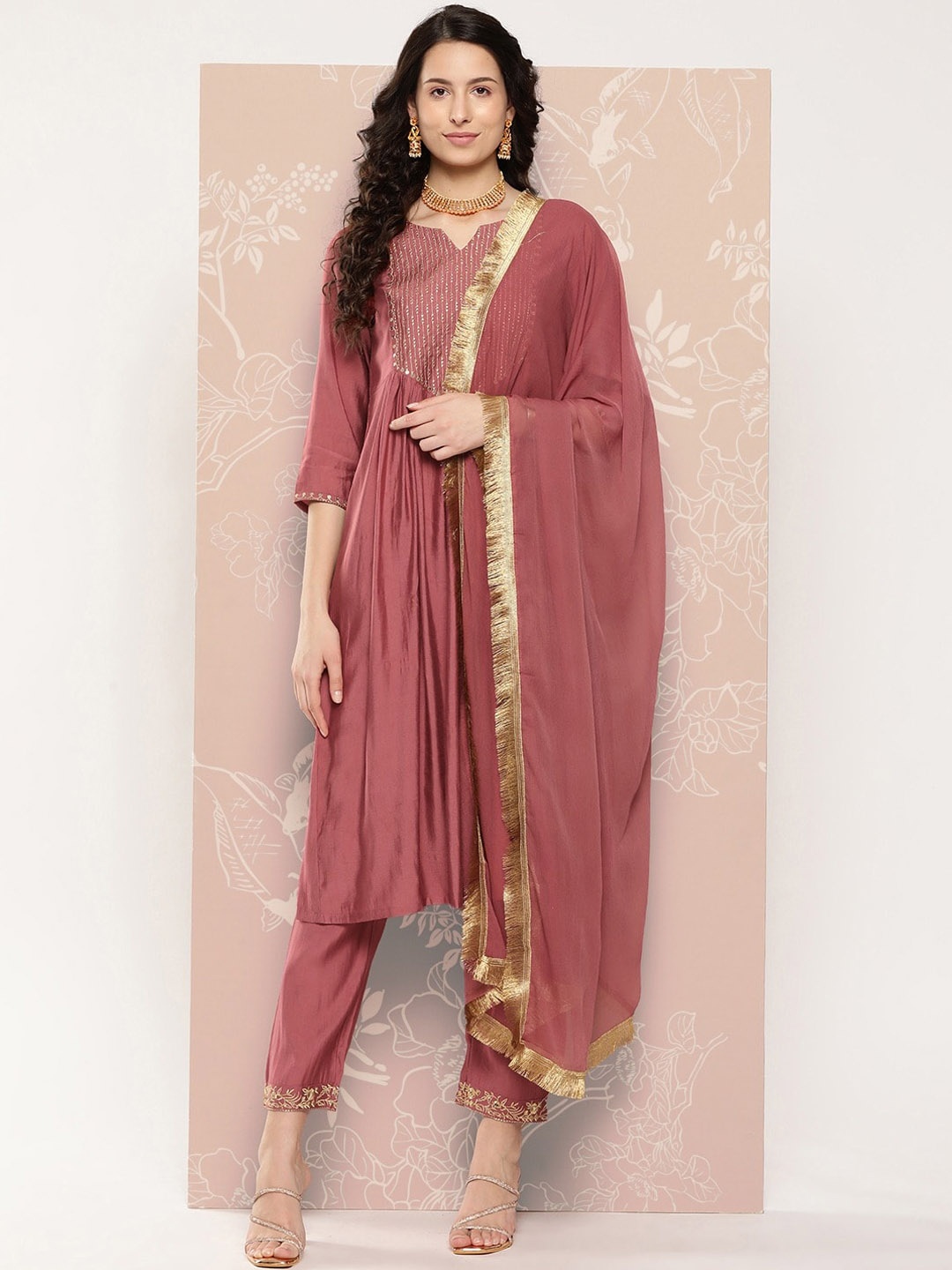 

Growdamy Thread Work Kurta & Trousers With Dupatta, Pink