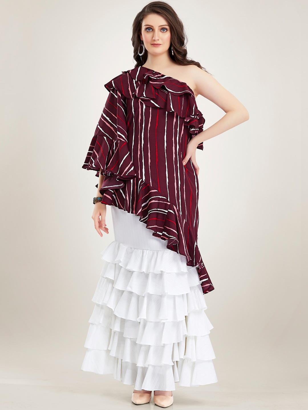 

TWAM SUNDARA Printed Top With Skirt Co-Ords Set, Maroon