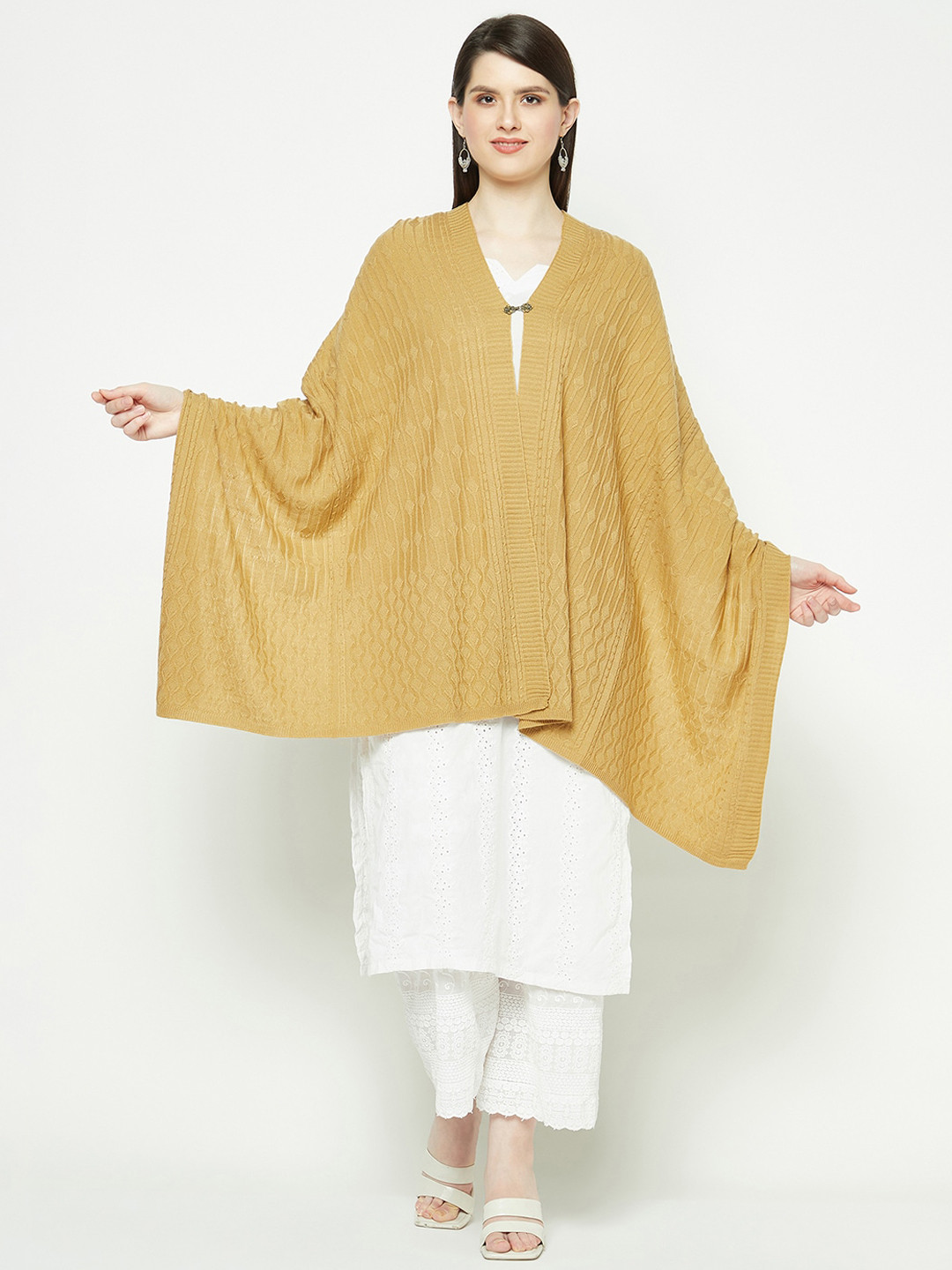 

Knitstudio Geometric Knitted Shawl, Beige