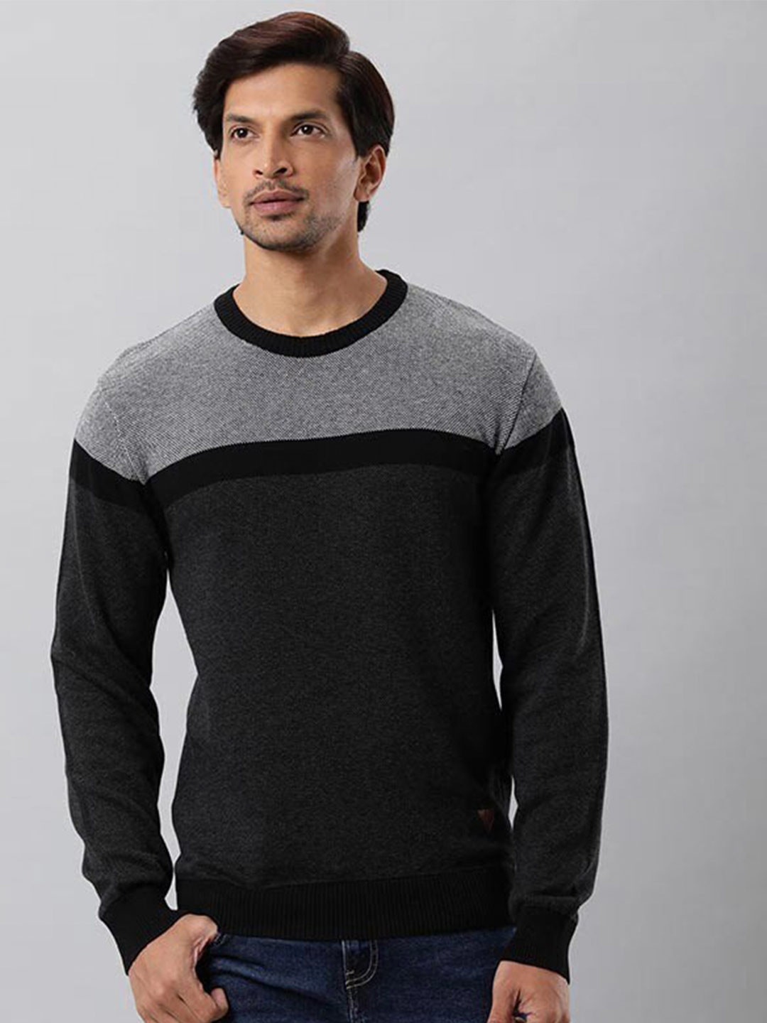 

Indian Terrain Round Neck Pure Cotton Pullover Sweater, Black