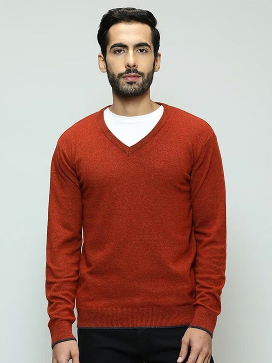 

Indian Terrain V-Neck Woollen Pullover Sweater, Red