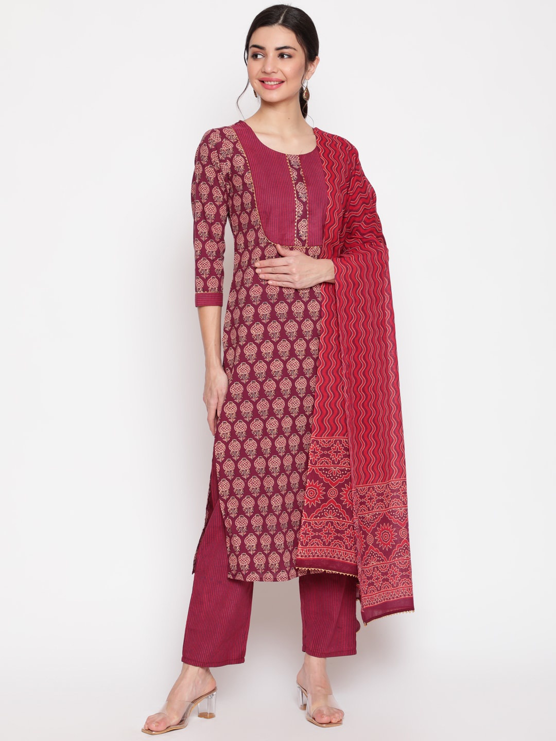 

GLAM ROOTS Ethnic Motifs Printed Pure Cotton Kurta With Trouser & Dupatta, Maroon