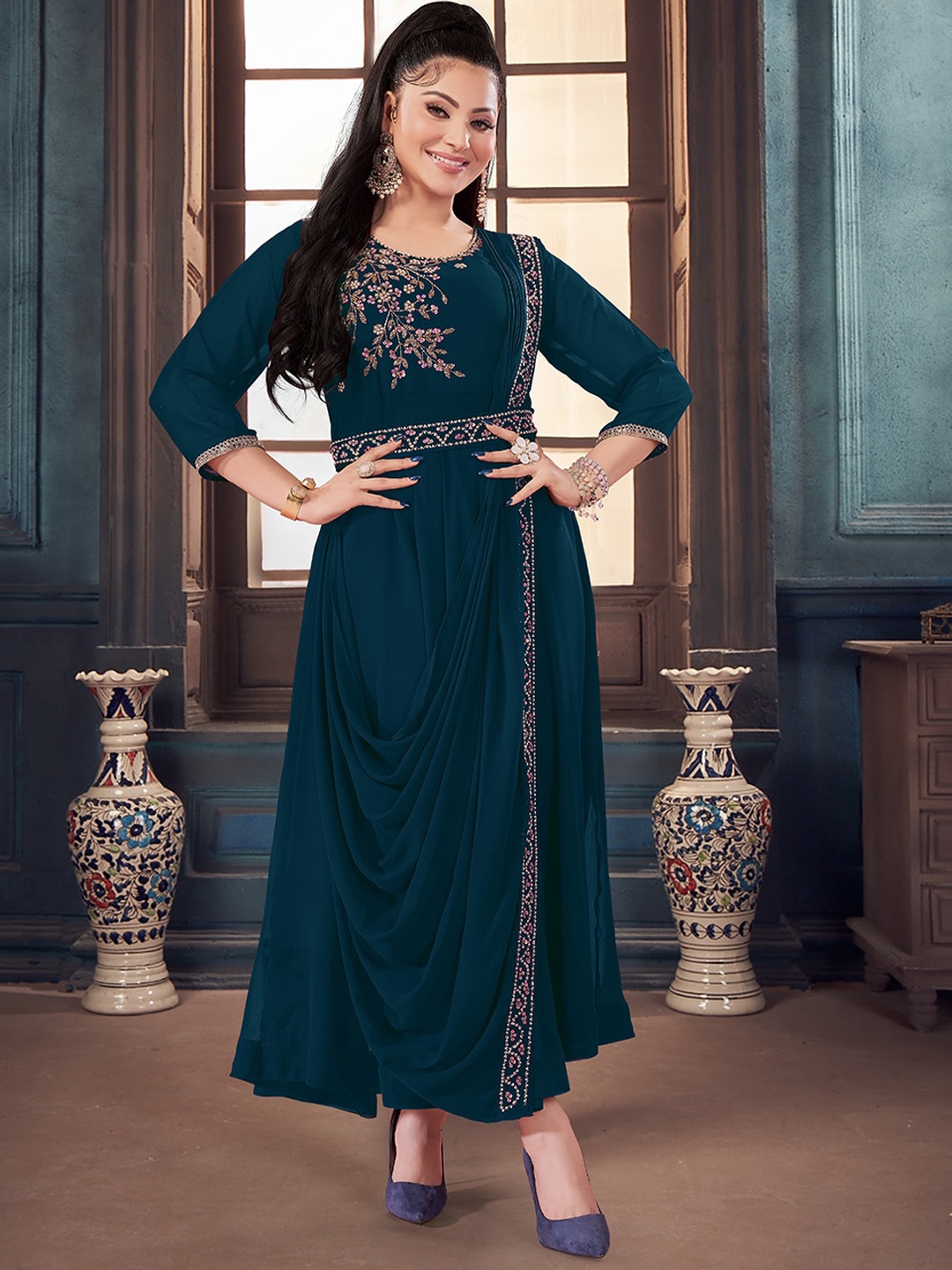 

Ziva Fashion Floral Embellished Georgette Kurta, Blue