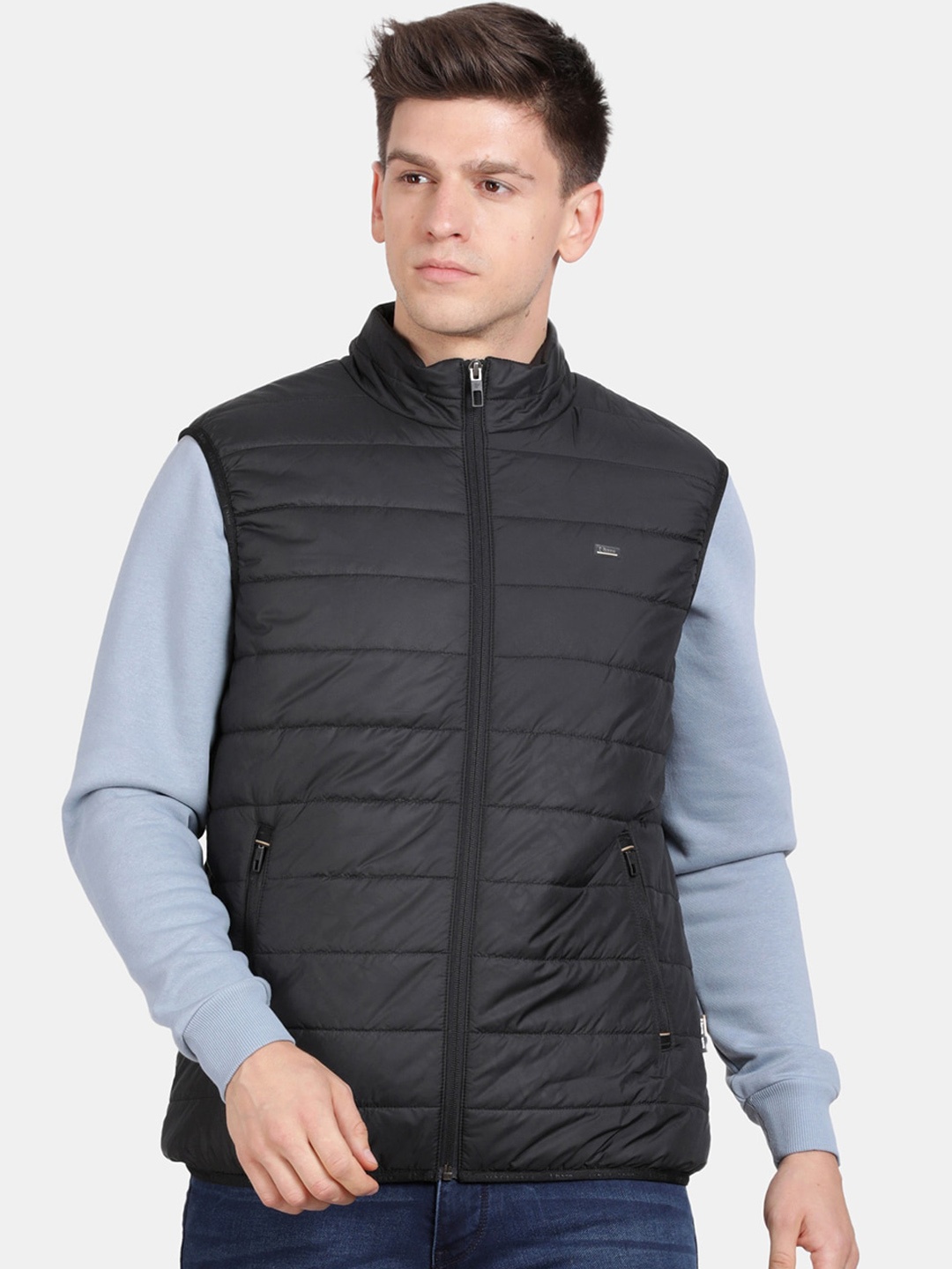 

t-base Sleeveless Insulator Puffer Gilet Jacket, Black