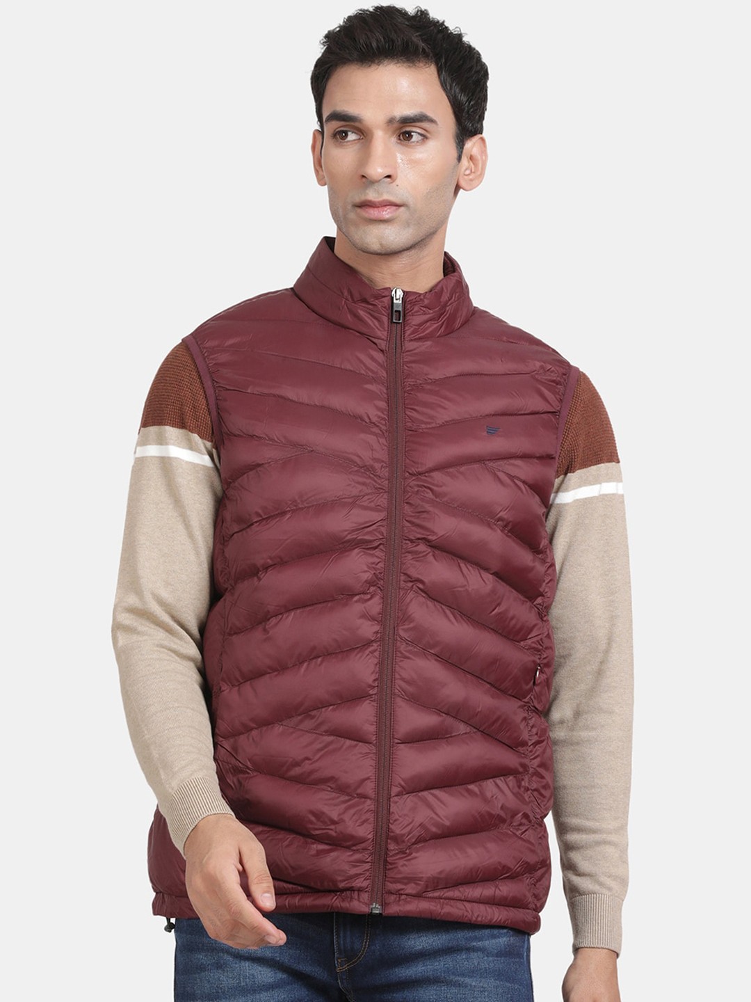 

t-base Mock Collar Sleeveless Zip Detail Insulator Puffer Jacket, Red