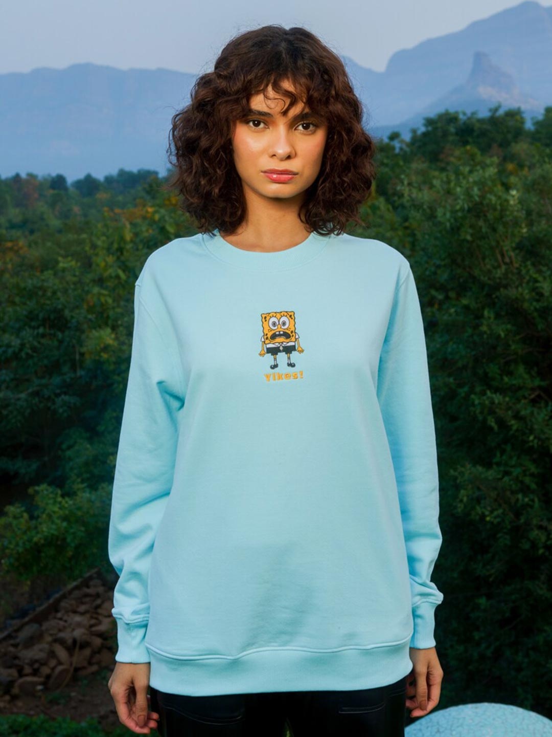 

Bonkers Corner Sponge Bob Embroidered Long Sleeves Oversized Pullover, Blue