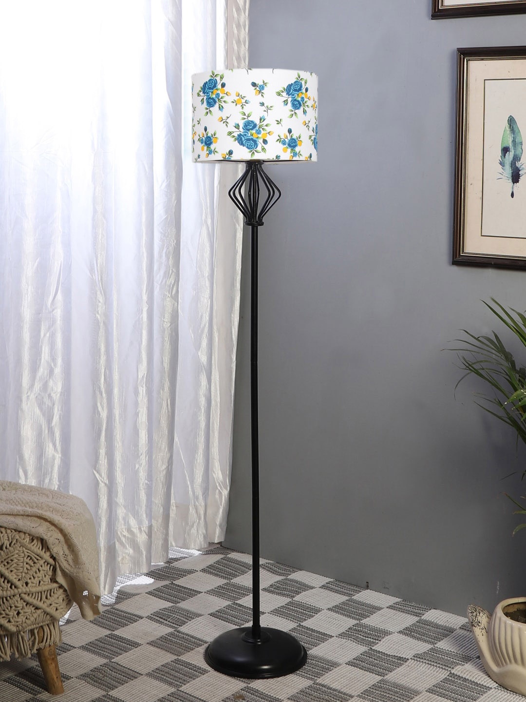 

Devansh White & Blue Floral Printed Cotton & Iron Cylinder Shaped Floor Lamp