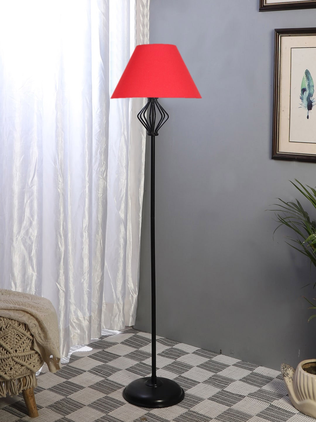 

Devansh Red & Black Conical Floor Lamps