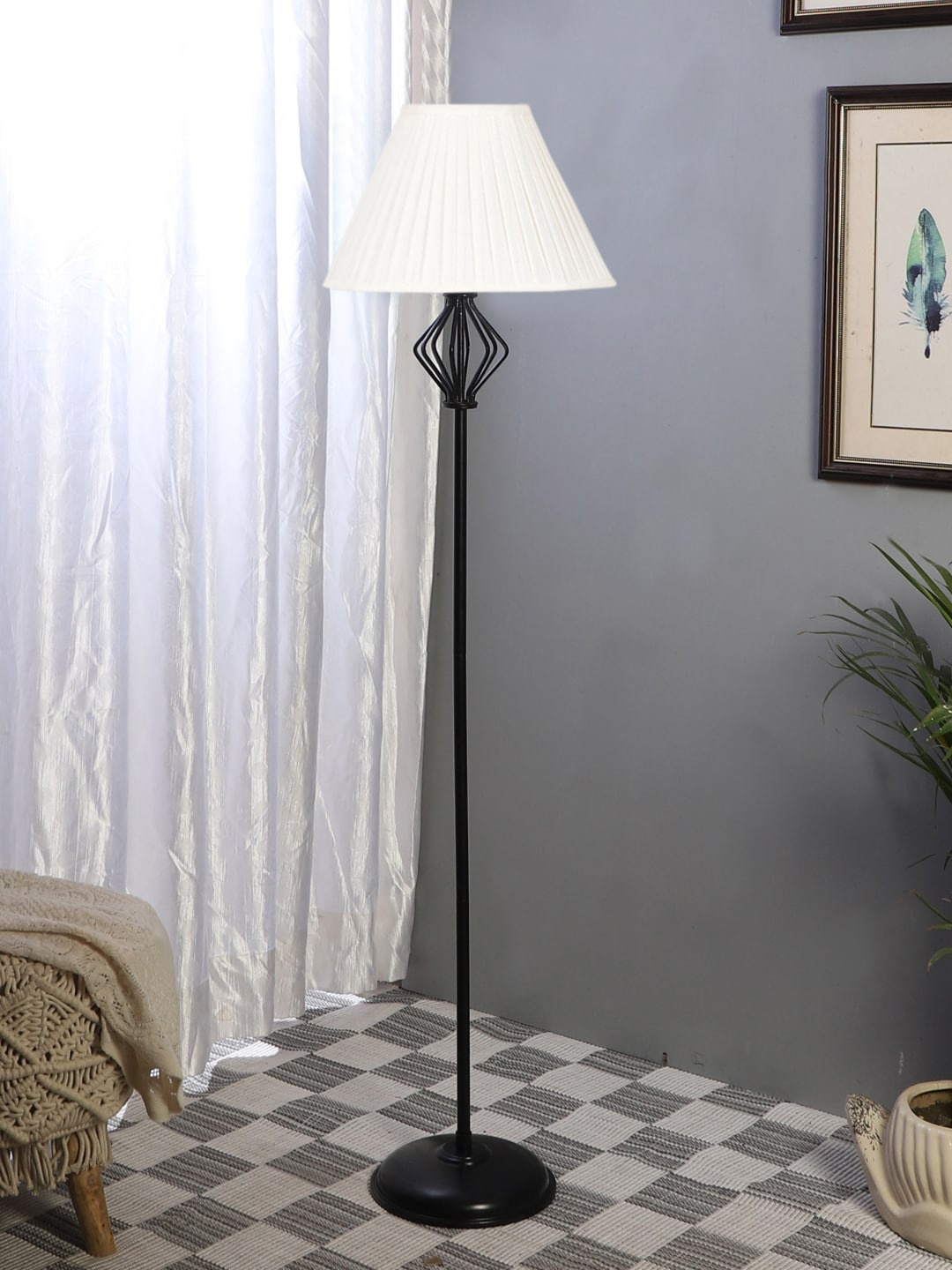 

Devansh Black & White Pleated Floor Cotton Frustum Shape Shade Lamp