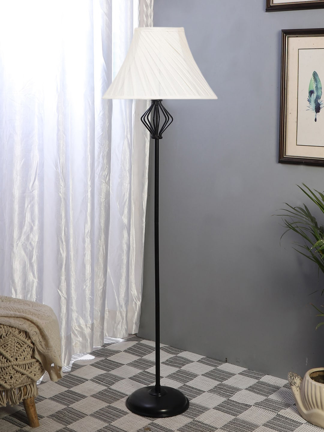 

Devansh White Pleated Cotton & Iron Frustum Floor Lamp