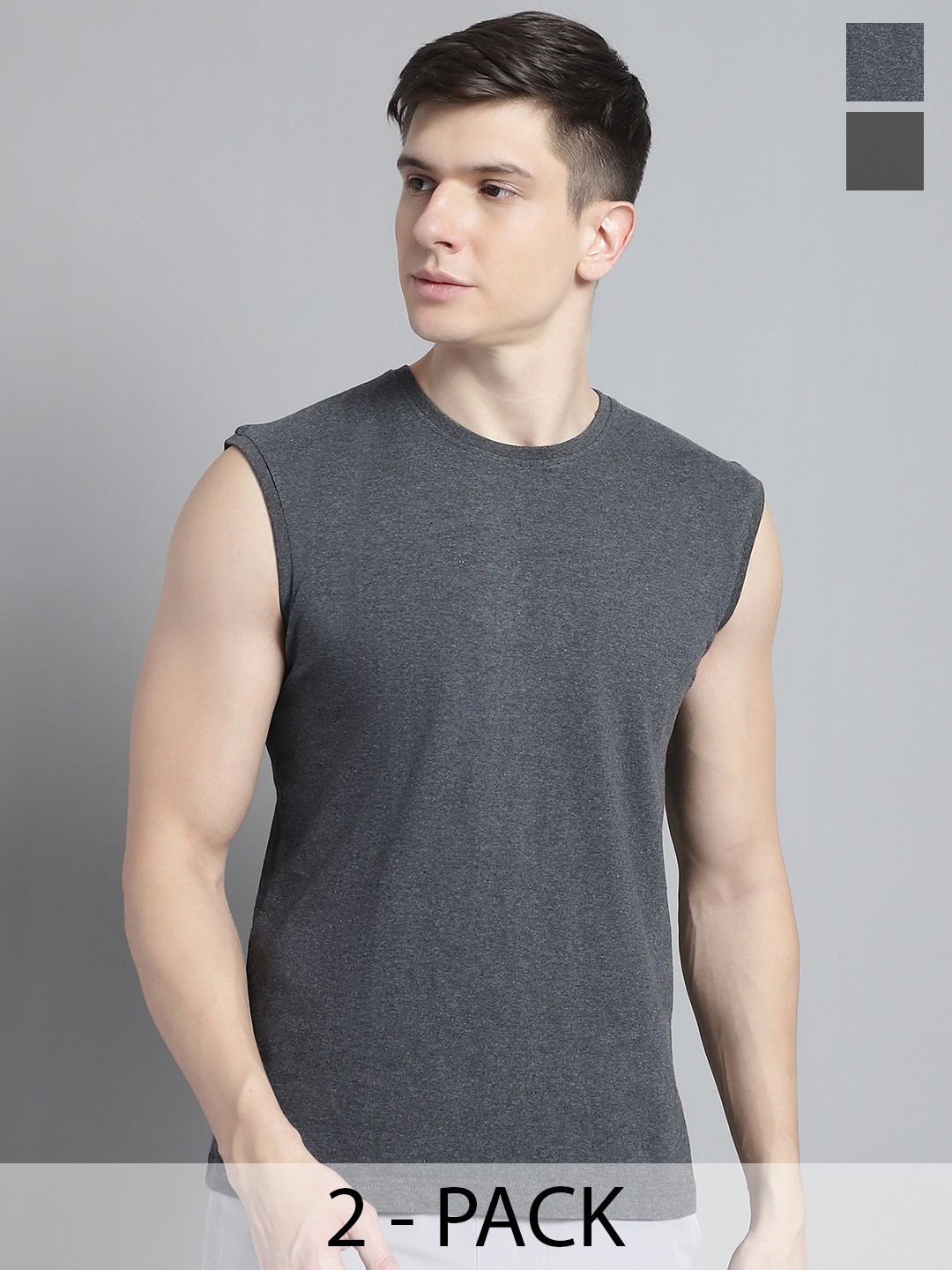 

FBAR Men Grey & Grey 2 T-shirt