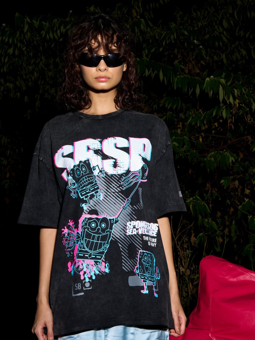 

Bonkers Corner Black Spongebob Printed Drop-Shoulder Oversized Pure Cotton T-shirt