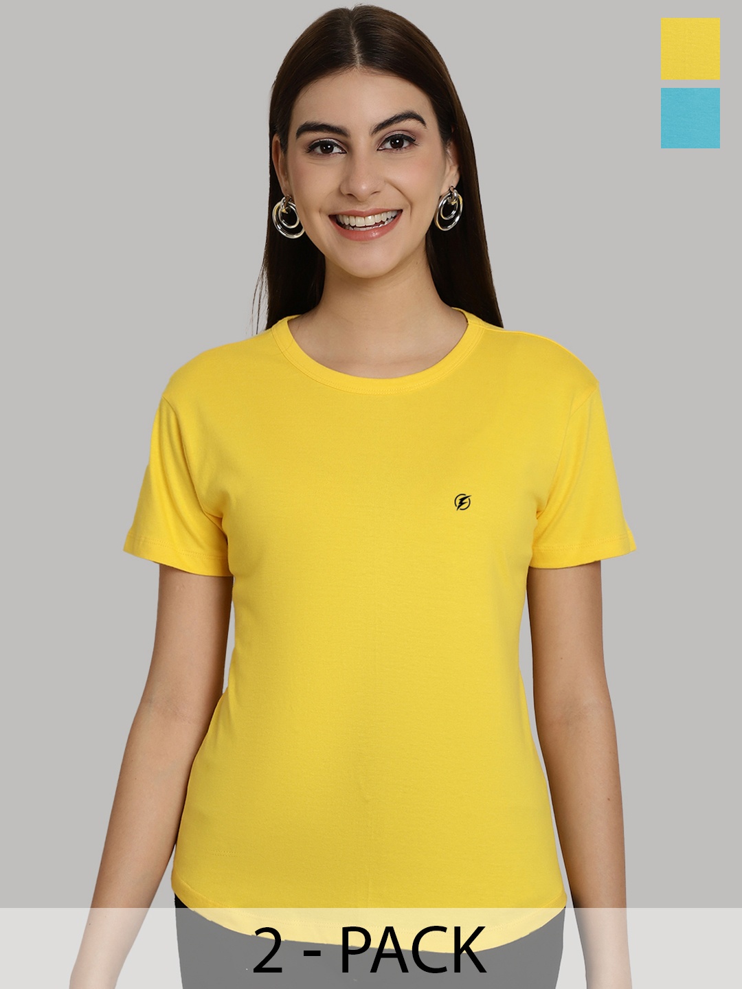 

Friskers Women Yellow & Turquoise Blue 2 Slim Fit T-shirt