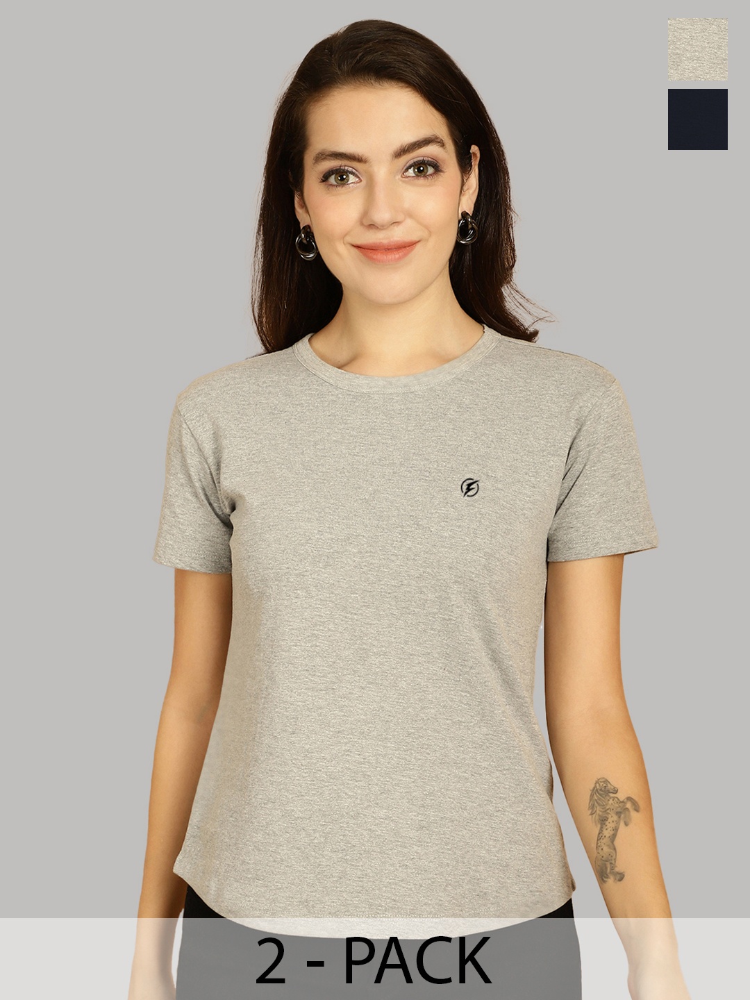 

Friskers Women Grey & Navy Blue 2 Slim Fit T-shirt