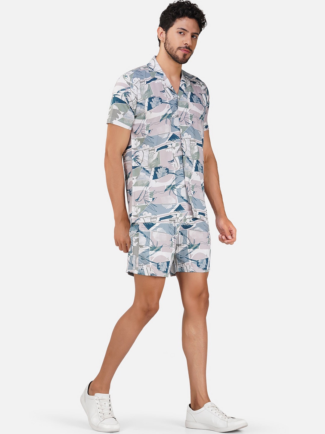 

BASE 41 Floral Printed Shirt With Short, White