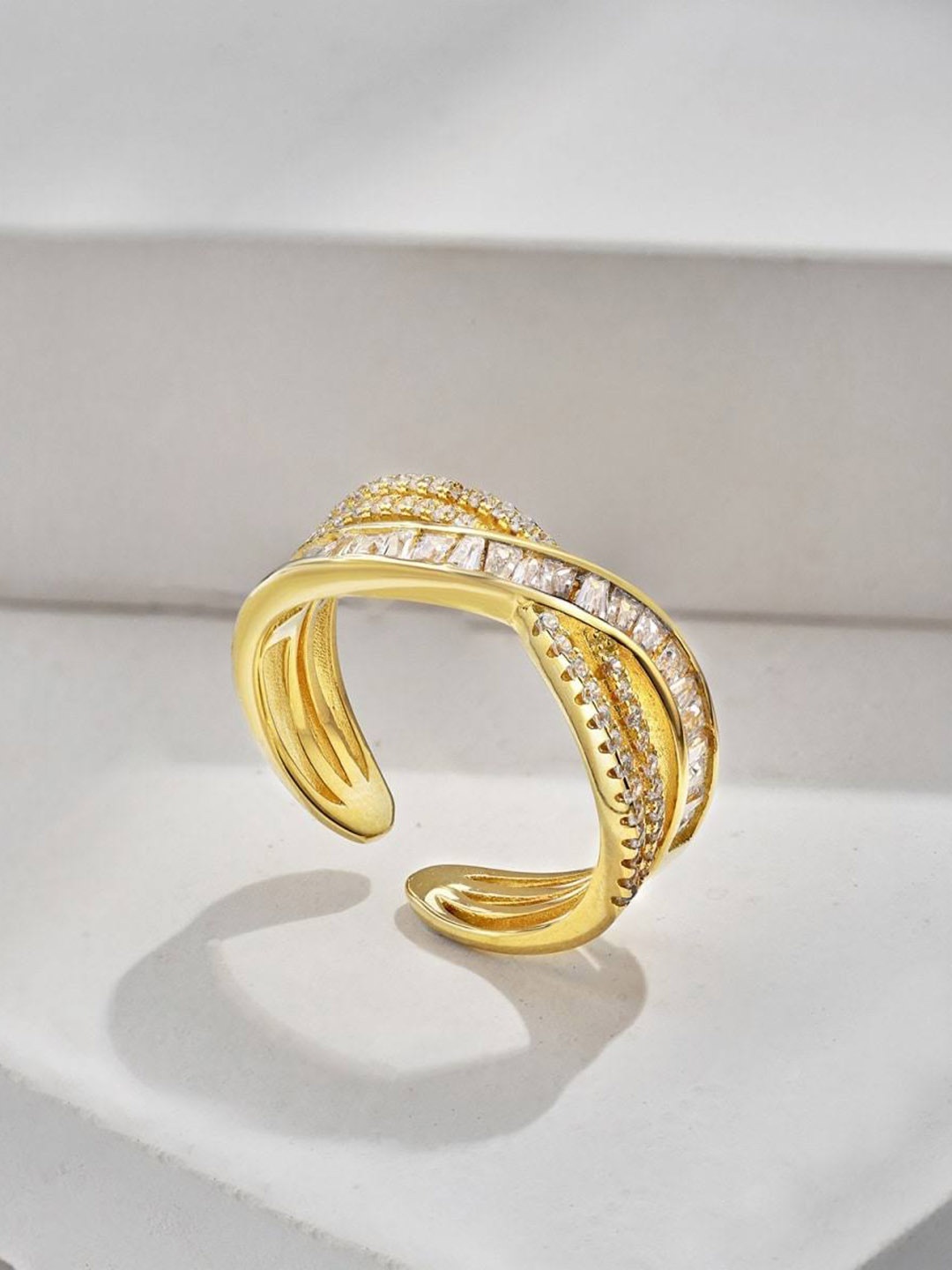 

VIEN Gold-Plated Cubic Zirconia Studded Finger Rings