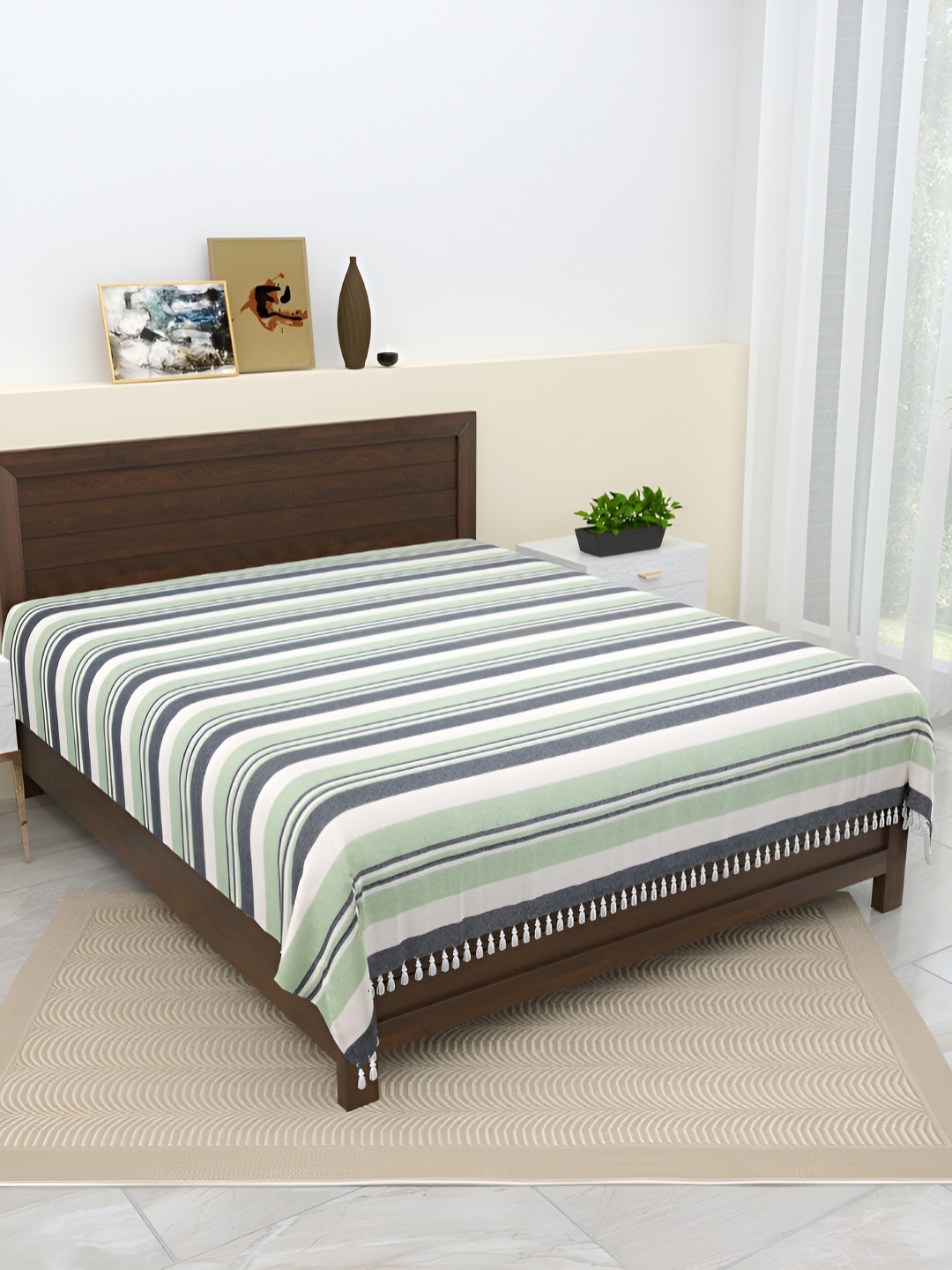 

Homez Sparrow Grey & White Striped Cotton 210 TC King Bedsheet