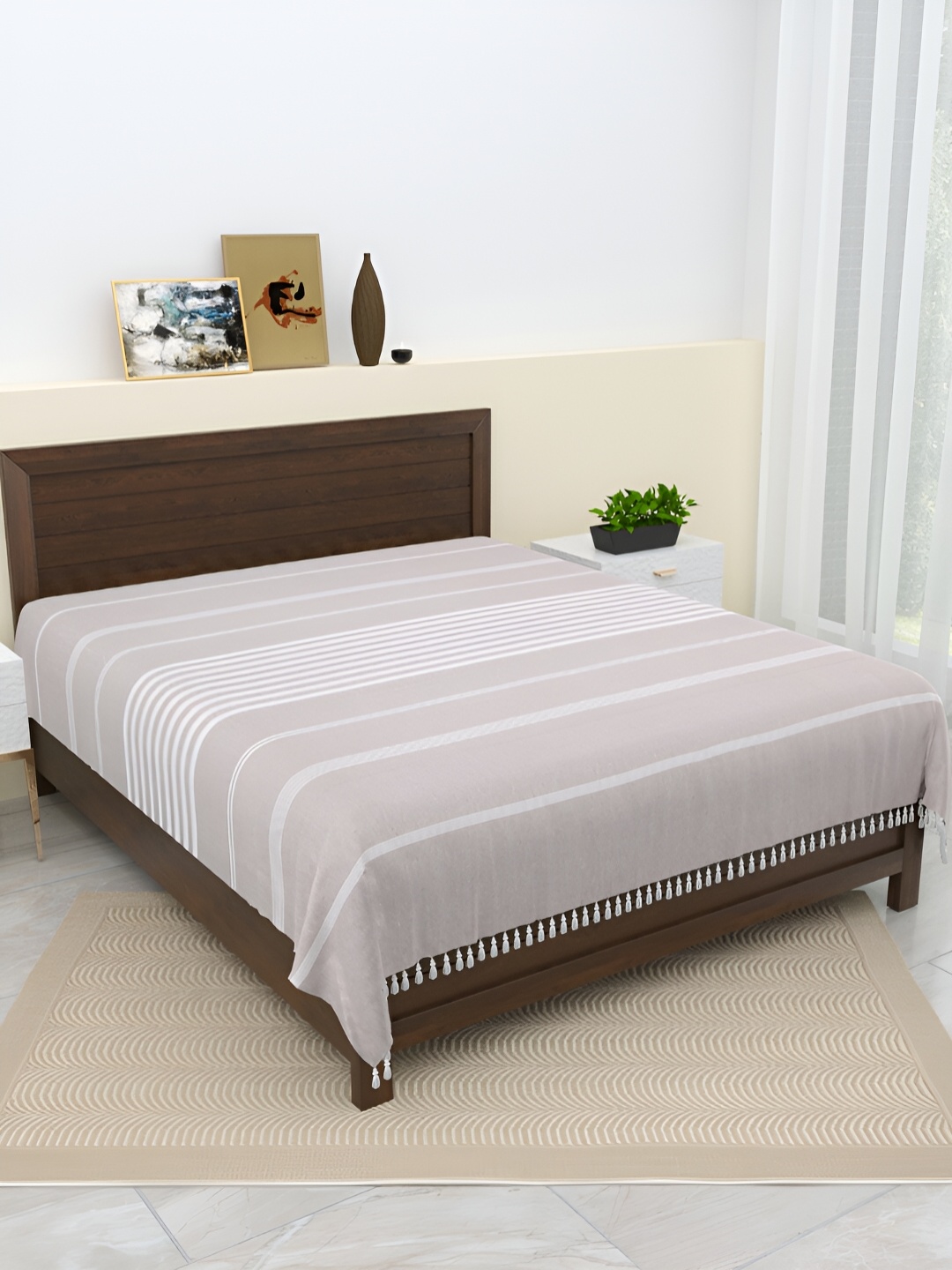

Homez Sparrow Cream & White Striped 210 TC King Bedsheet