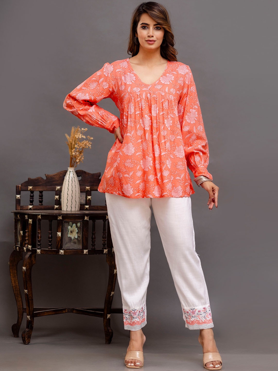 

Shedika Floral Printed Pure Cotton V-Neck Tunic With Trousers, Orange