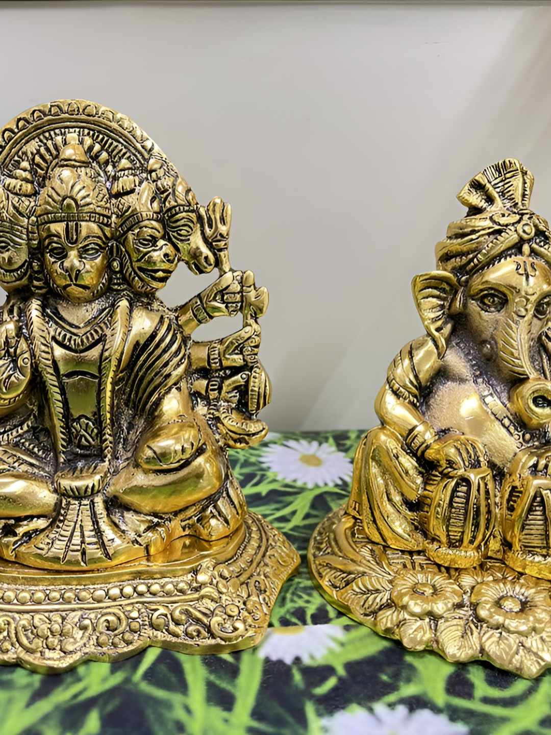 

INTERNATIONAL GIFT 5 Mukhi Hanuman & Ganesha Idol Home Gift Sets, Gold