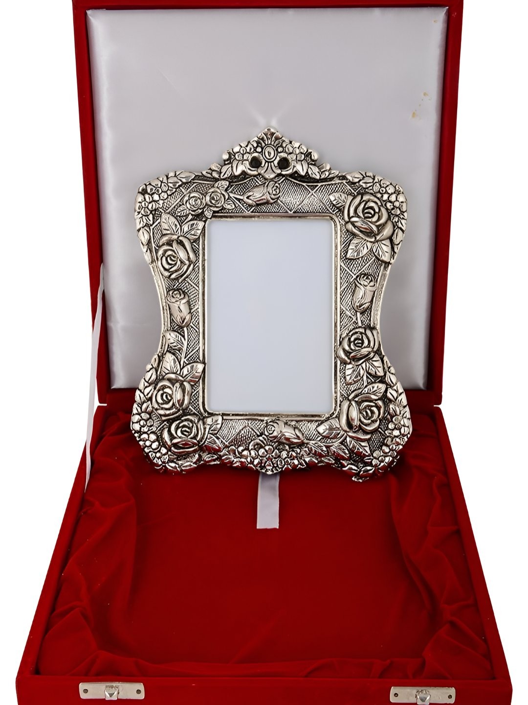 

INTERNATIONAL GIFT Silver Toned Floral Design Photo Frame With Beautiful Gift Box Packing