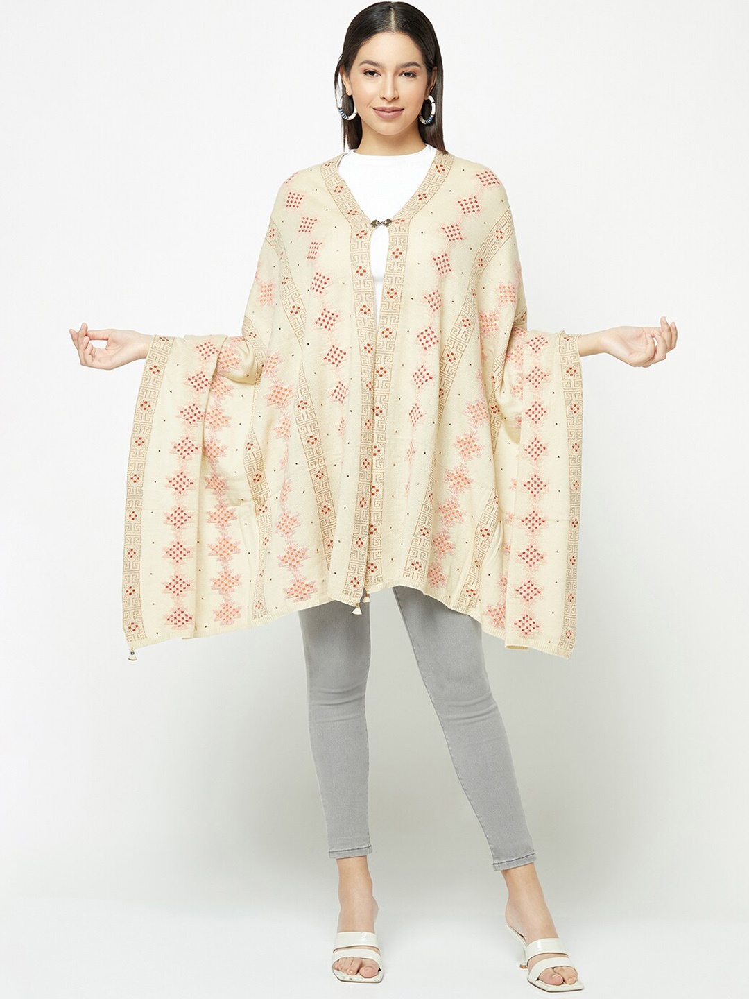 

Knitstudio Geometric Knitted Front Closure Stole, Beige