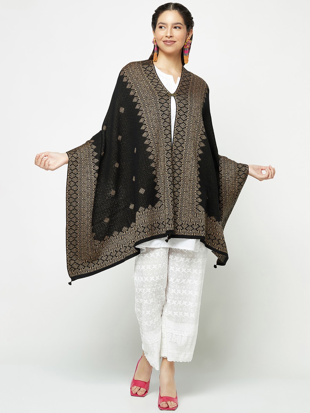 

Knitstudio Self-Design Knitted Wool Acrylic Shawl, Black