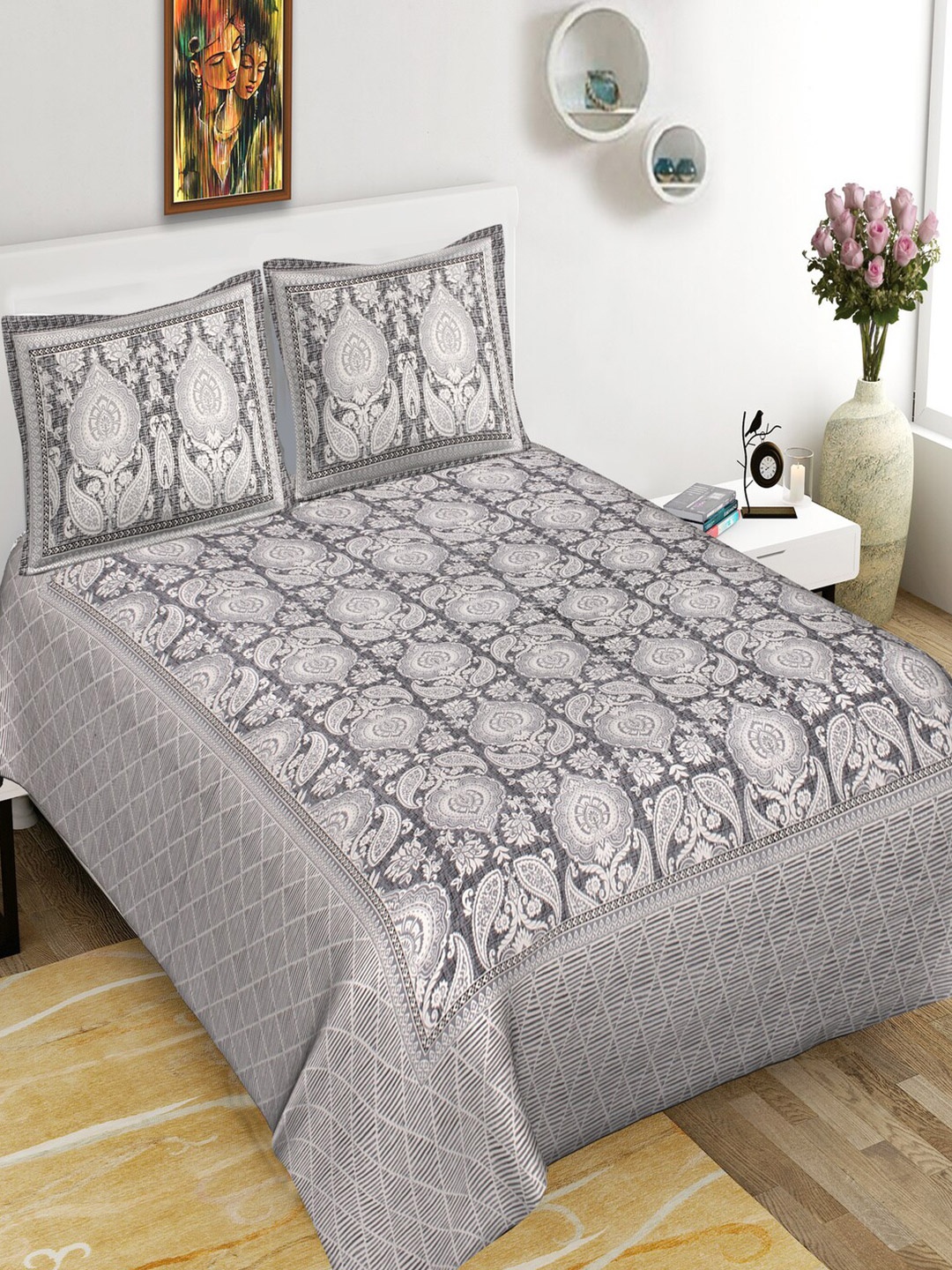 

Qfab Grey& White Floral Cotton 144 TC King Bedsheet with 2 Pillow Covers
