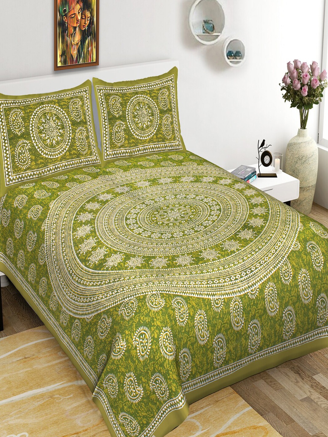 

Qfab Green & White Ethnic Motifs Cotton 144 TC Queen Bedsheet With 2 Pillow Covers