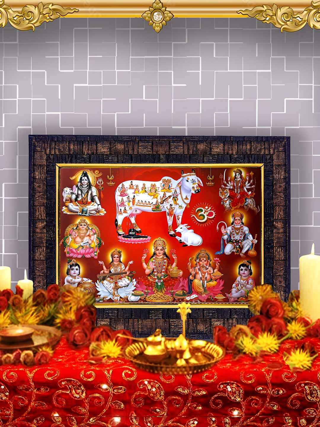 

Hawai Black & Red Kamdhenu Cow Wooden Wall Photo Frame