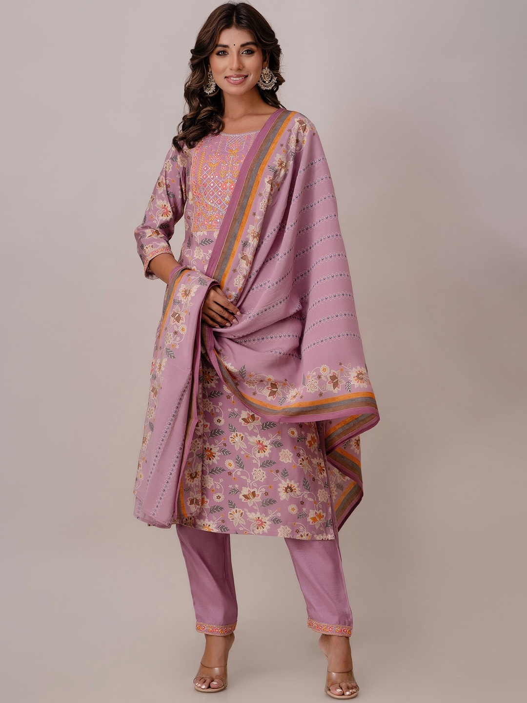 

Kohsh Floral Printed Embroidery Kurta With Trousers & Dupatta, Lavender