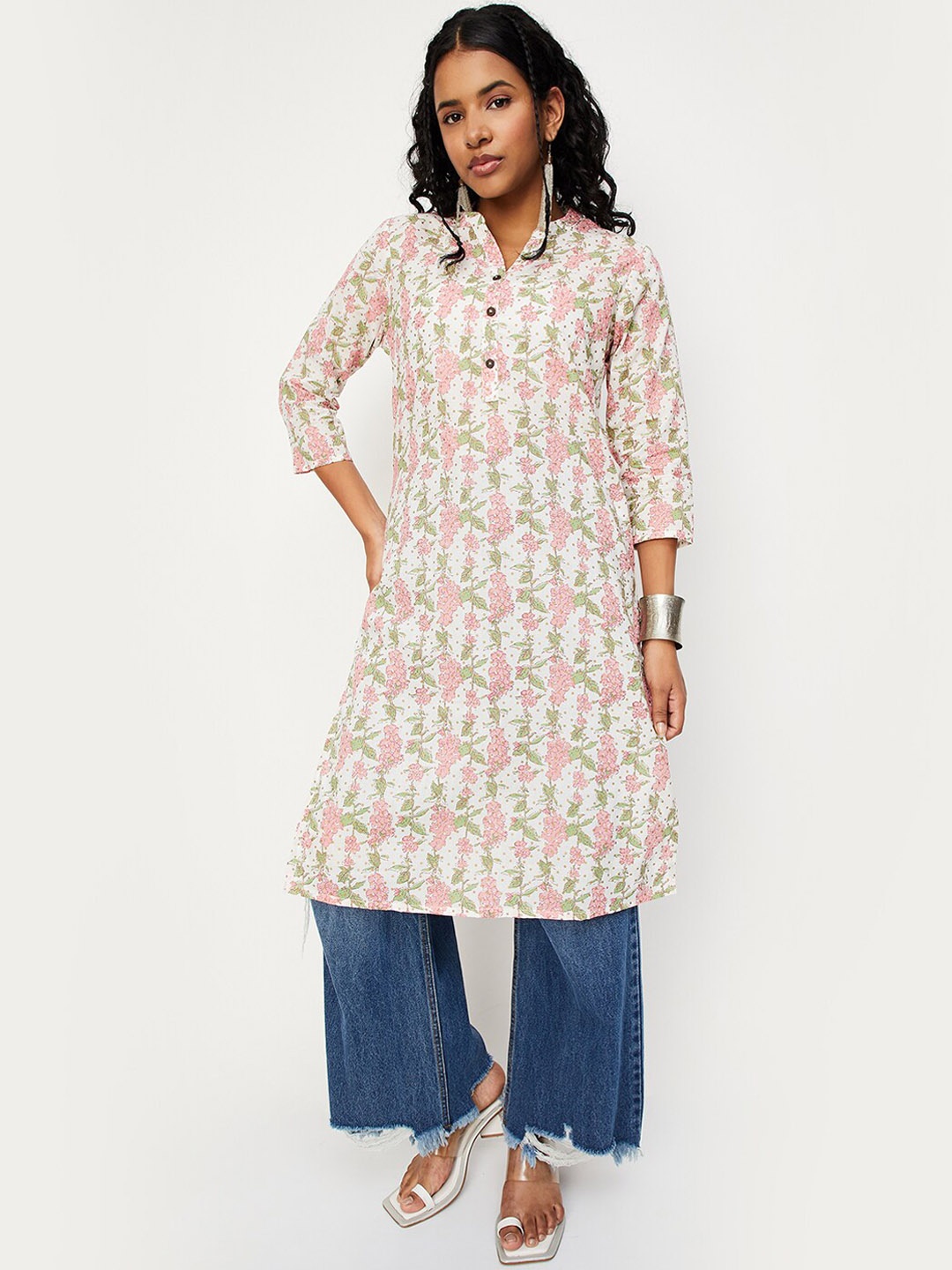 

max Floral Printed Mandarin Collar Straight Kurta, Off white