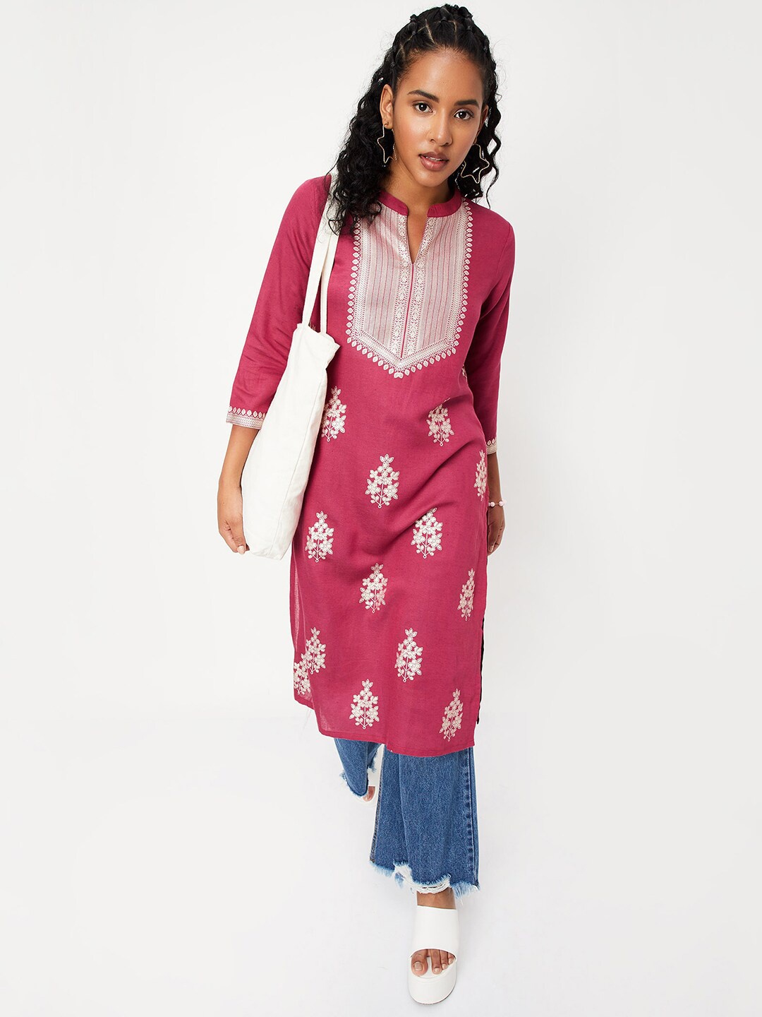 

max Ethnic Motifs Printed Mandarin Collar Straight Kurta, Red
