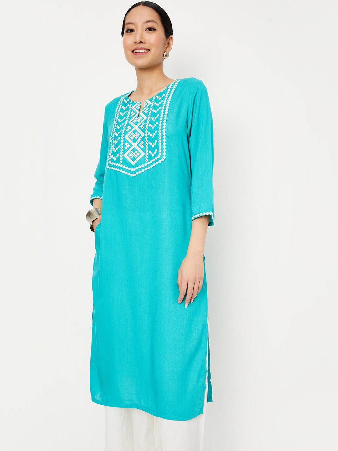 

max Ethnic Motifs Embroidered Straight Kurta, Blue