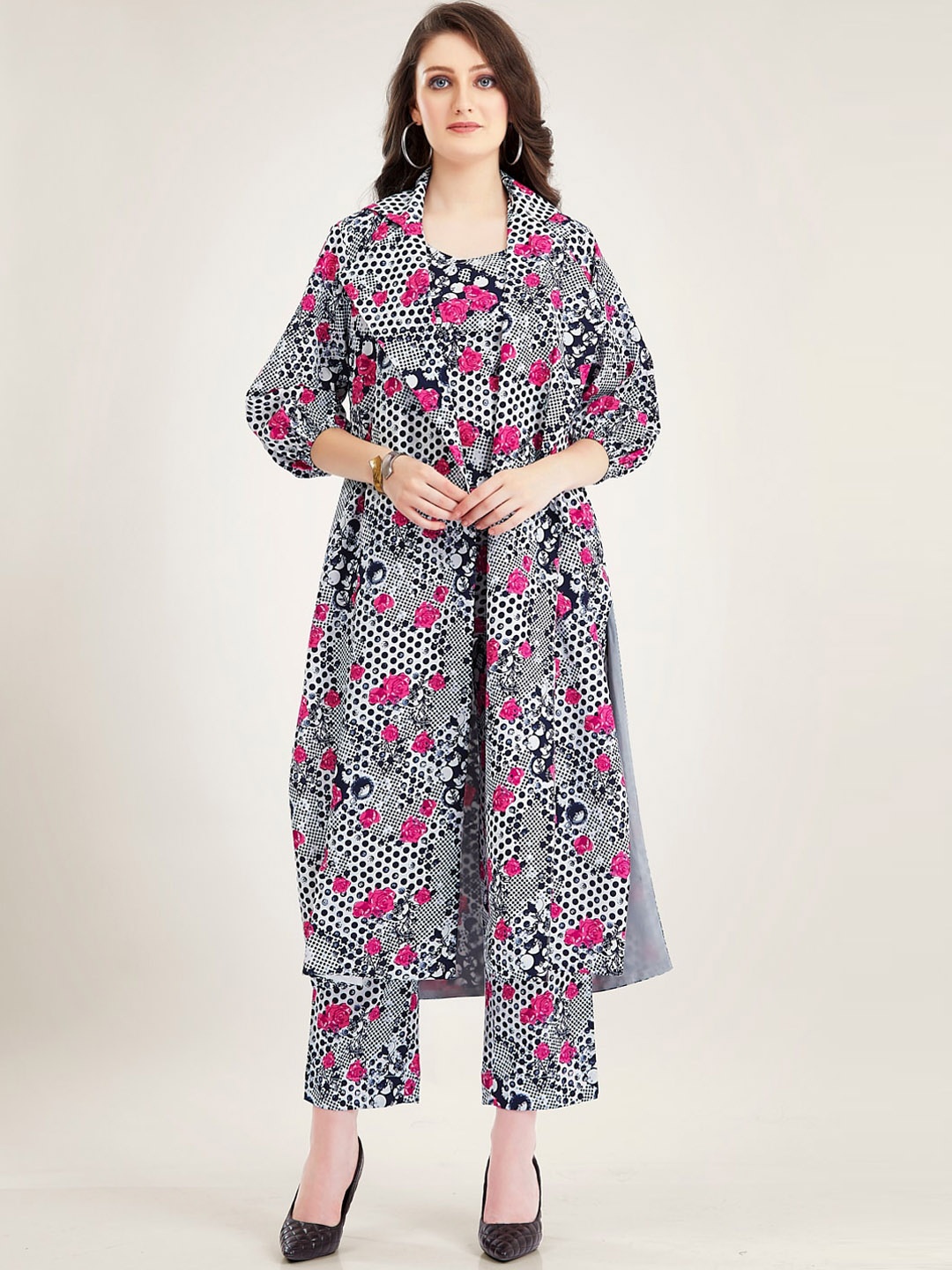 

TWAM SUNDARA Floral Printed Pure Cotton Straight Kurta With Trousers & Jacket, White