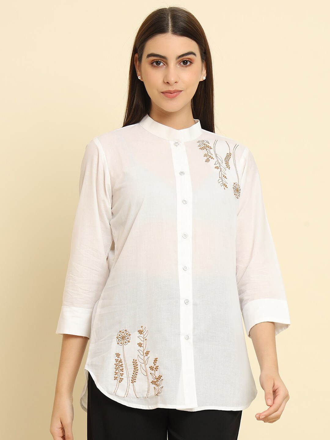 

Rudraaksha Creations Floral Embroidered Mandarin Collar Tunic, White