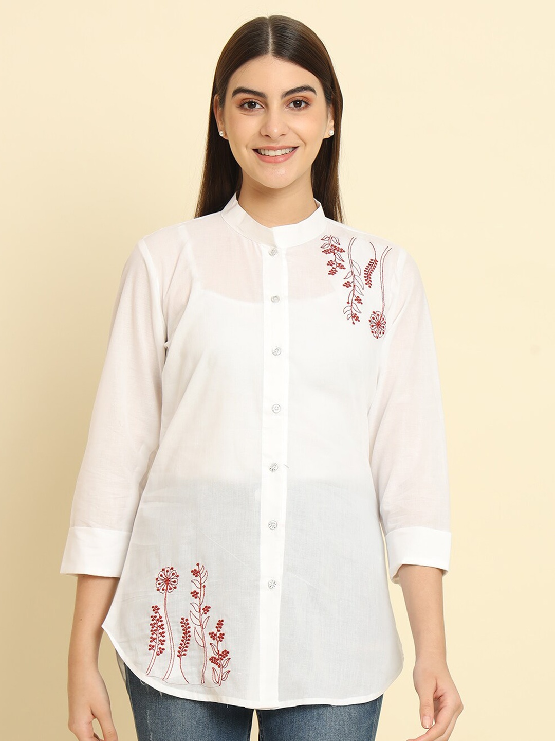 

Rudraaksha Creations Floral Embroidered Mandarin Collar Cotton Tunic, White
