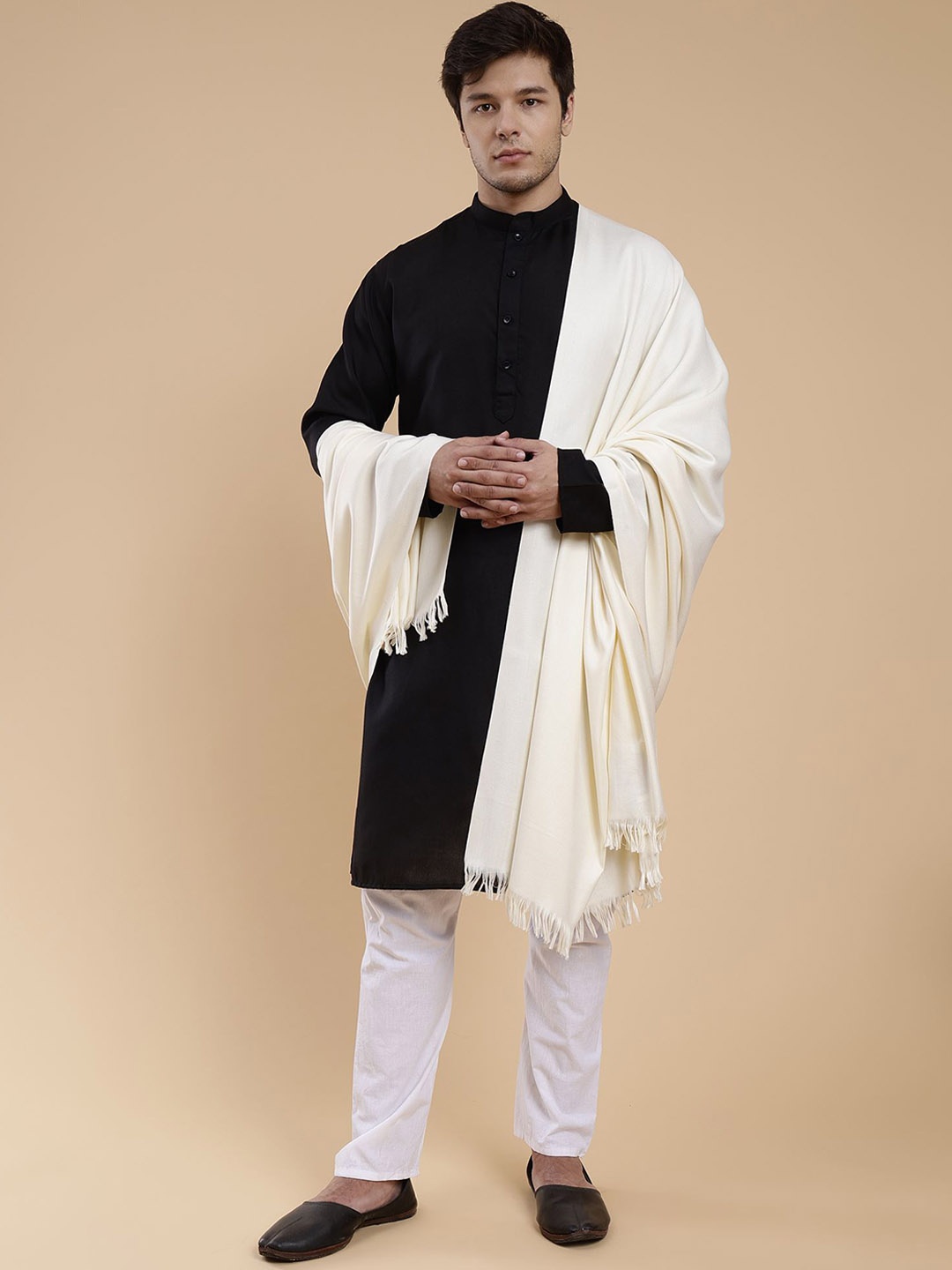 

Moda Chales Solid Woollen Shawl, Cream