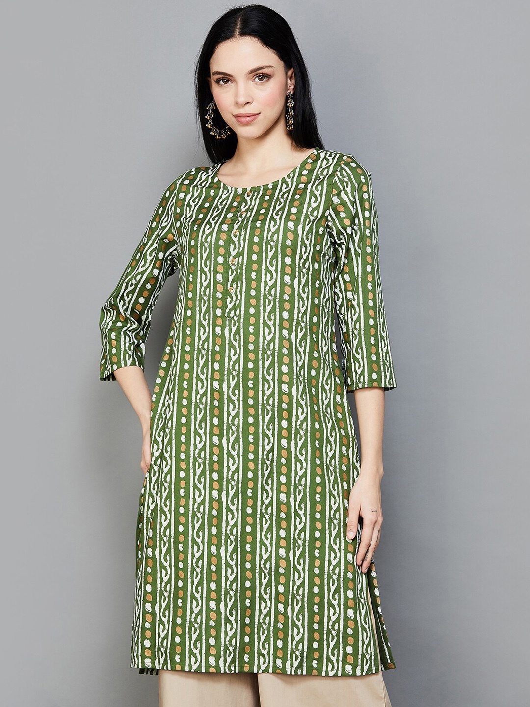 

Melange by Lifestyle Ethnic Motifs Printed Straight Kurta, Olive