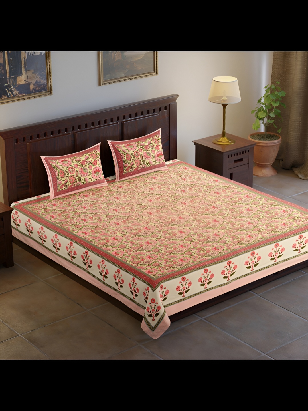 

UBANIA COLLECTION Maroon & Cram Floral Cotton 140 TC King Bedsheet With 2 Pillow Covers