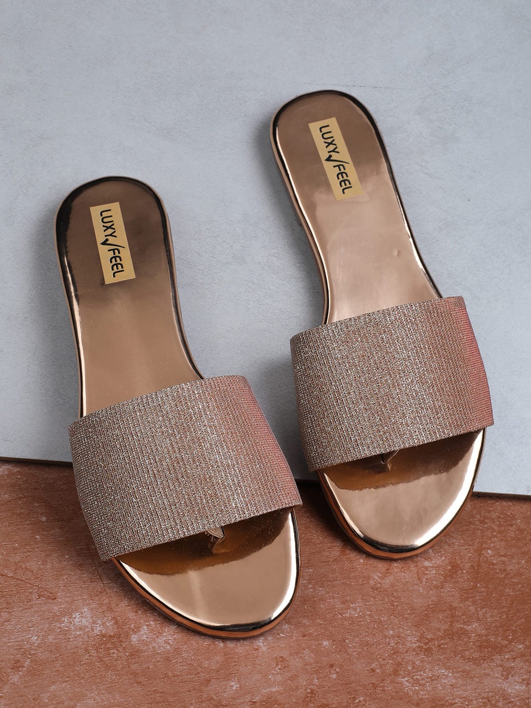 

Luxyfeel Shimmered Open Toe Flats, Rose gold